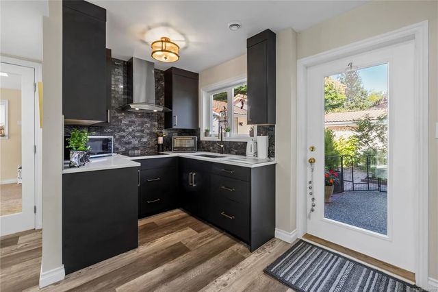 5 of 94 - 511 Panorama Pl, Parksville, BC