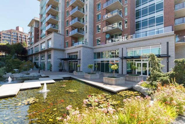 3 of 25 - 810 Humboldt St A203 (aug), Victoria, BC