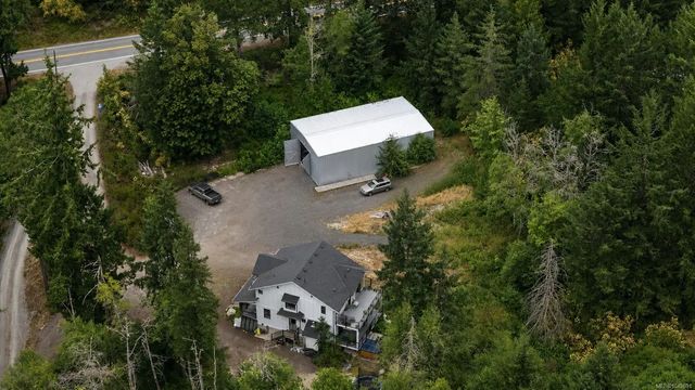 2 of 39 - 682 Shawnigan Lake Rd, Shawnigan Lake, BC