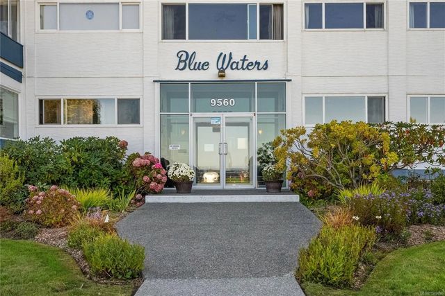 5 of 44 - 9560 Fifth St 315, Sidney, BC