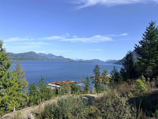 5 of 10 - 18 Sayward Rd, Sayward, BC