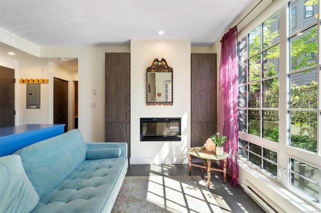 2 of 27 - 1011 Burdett Ave 105, Victoria, BC