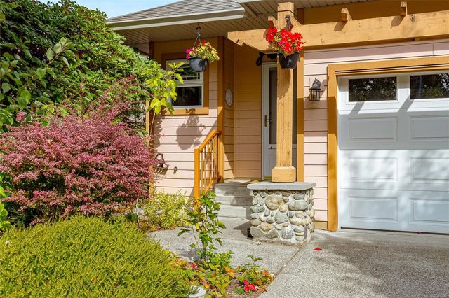 4 of 40 - 7921 Polo Park Cres, Central Saanich, BC