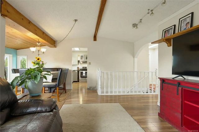 5 of 70 - 644 Hamilton Ave, Nanaimo, BC