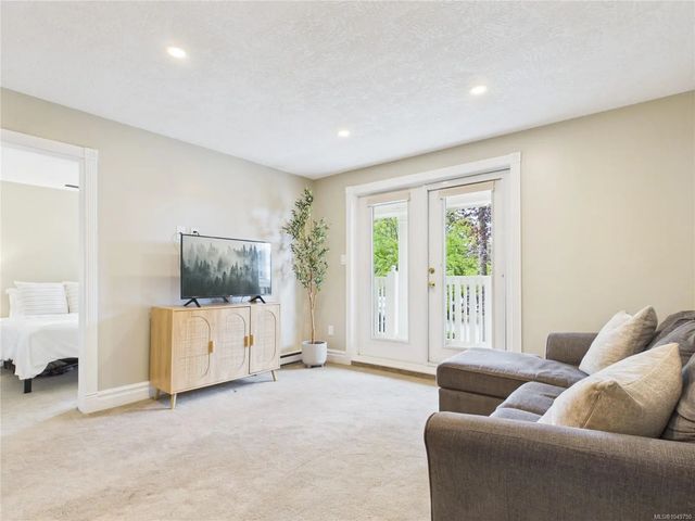 5 of 43 - 645 Selby St 204, Nanaimo, BC