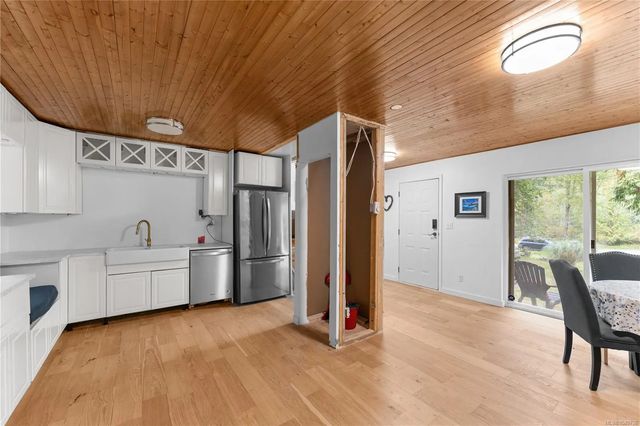 4 of 29 - 436 Hemlock Ave, Gabriola Island, BC