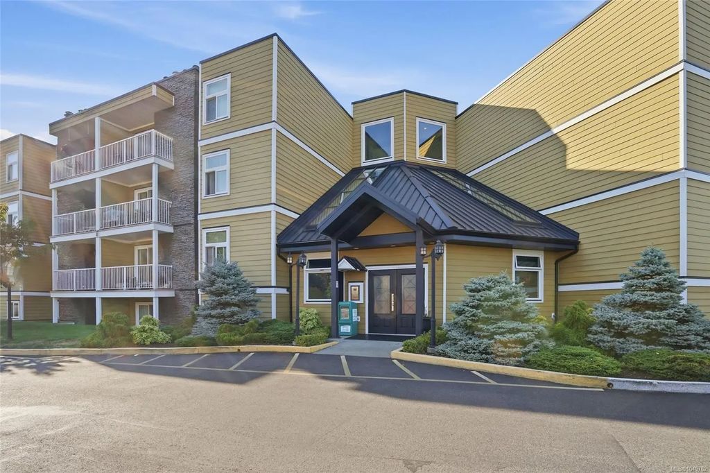 3270 Ross Rd 108, Nanaimo