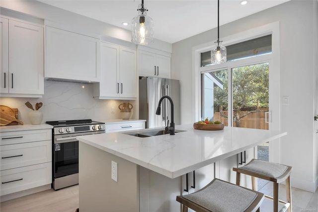 2 of 26 - 6004 Nelson Rd 103, Nanaimo, BC