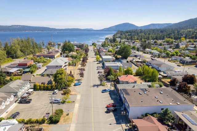 4 of 77 - 1602 Joan Ave, Crofton, BC