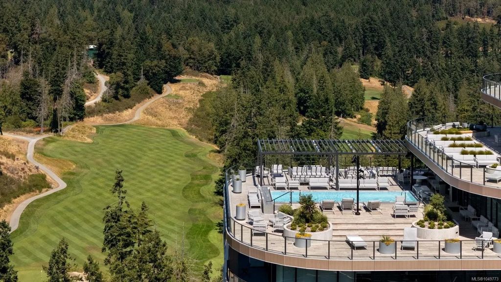2000 Hannington Rd 1311, Langford