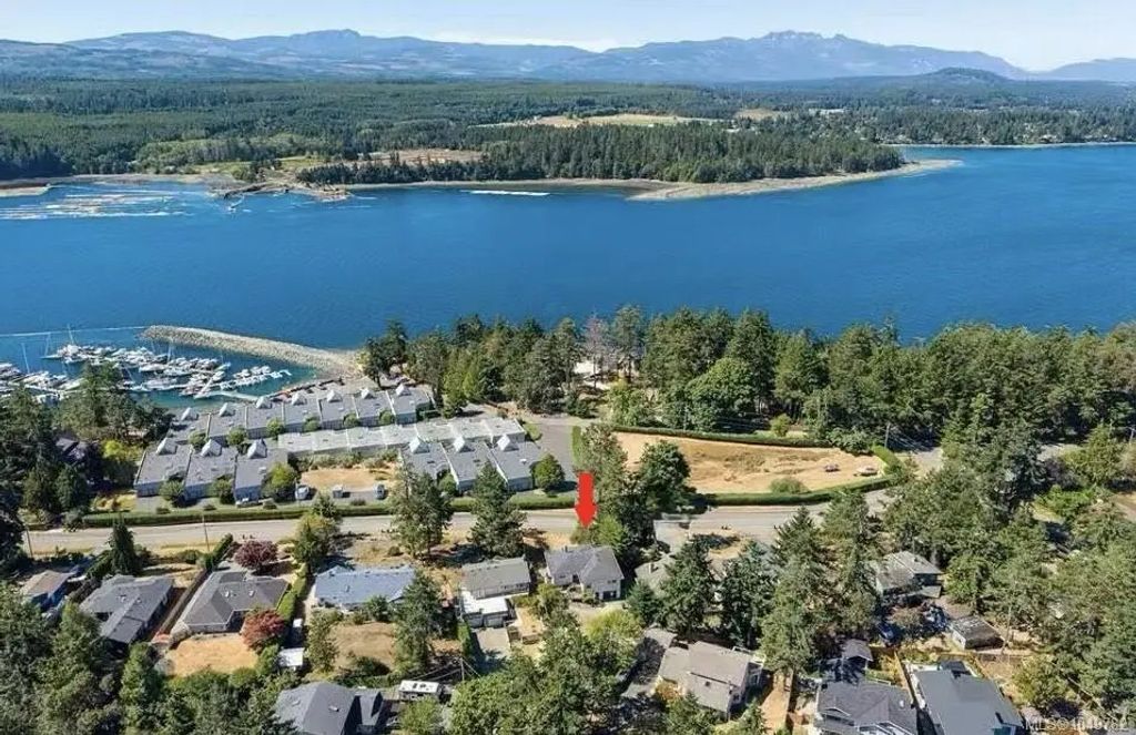1559 The Bell , Nanoose Bay