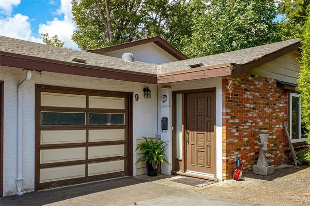 3 of 45 - 6172 Alington Rd 9, Duncan, BC