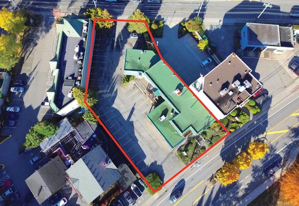 4500 West Saanich Rd, Saanich