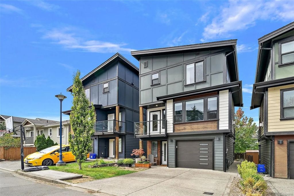 3346 Vision Way, Langford