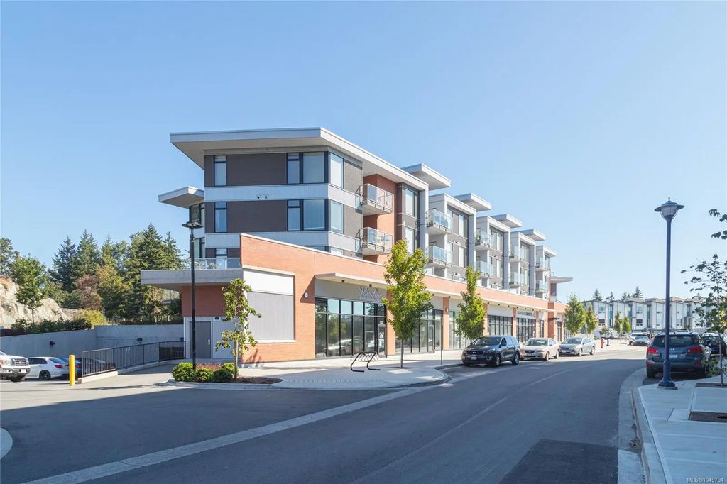 950 Whirlaway Cres 115, Langford