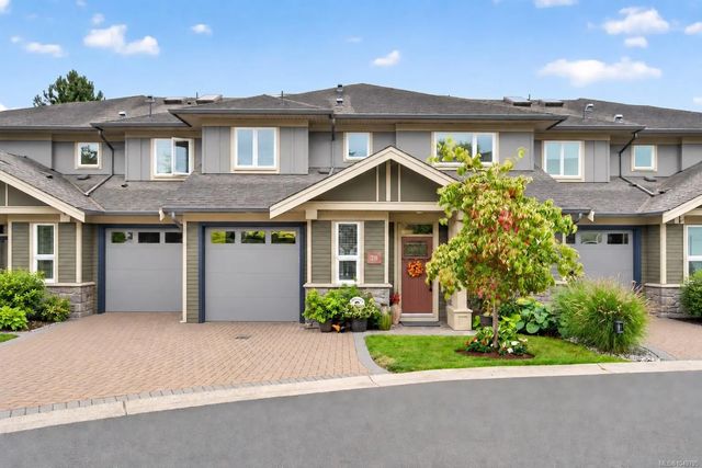 2 of 36 - 7250 West Saanich Rd 2b, Central Saanich, BC