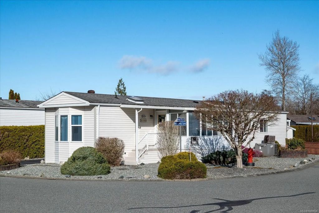 1839 Valley Oak Dr, Nanaimo