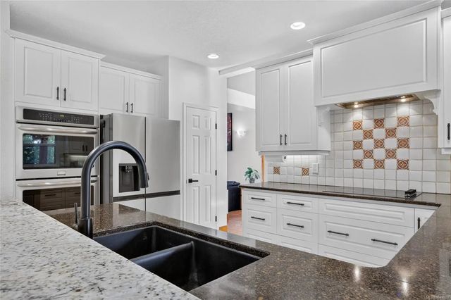5 of 77 - 5225 Island Hwy N, Courtenay, BC