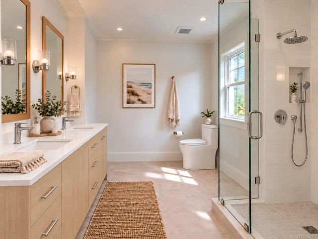 4 of 6 - 5221 Rambler Rd B, Saanich, BC