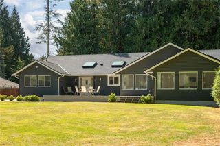 967 Woodpecker Pl, Parksville