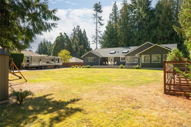 2 of 87 - 967 Woodpecker Pl, Parksville, BC