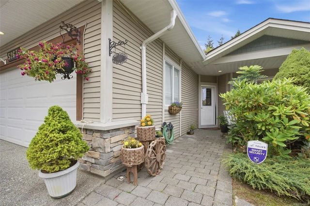 4 of 34 - 5263 Nelsonwoods Pl, Nanaimo, BC