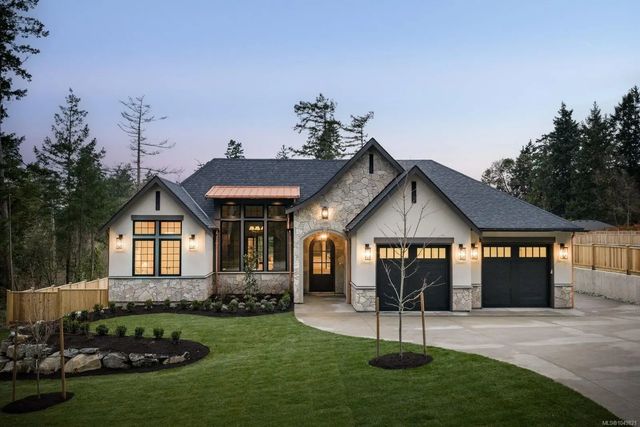 2 of 52 - 10600 Derrick Rd, North Saanich, BC