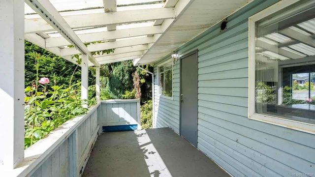 4 of 63 - 489 Lenhart Ave, Nanaimo, BC