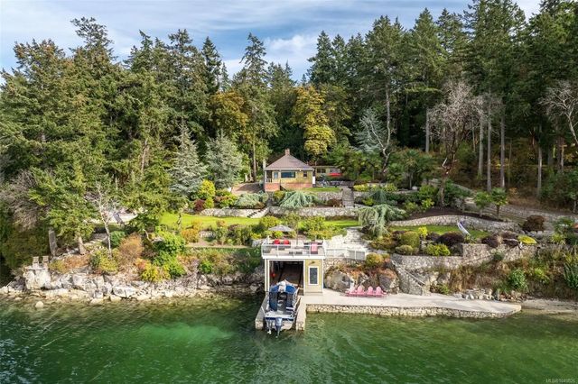 5 of 68 - 8530 & 8520 West Saanich Rd, North Saanich, BC