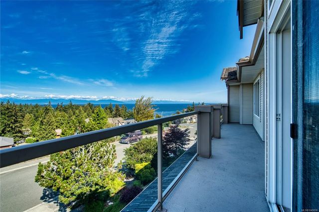 4 of 39 - 4067 Gulfview Dr, Nanaimo, BC