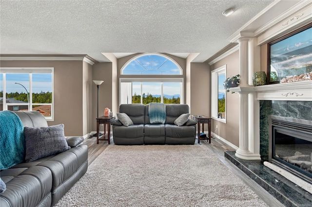 5 of 39 - 4067 Gulfview Dr, Nanaimo, BC
