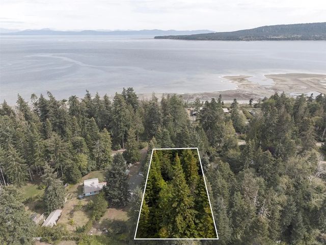 3 of 52 - 1701 Dalziel Rd, Denman Island, BC