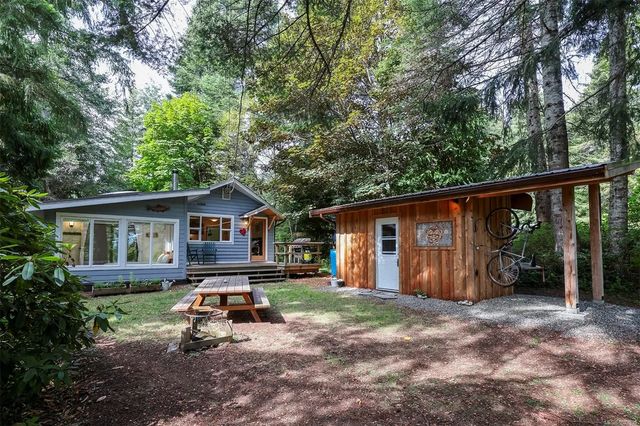 4 of 52 - 1701 Dalziel Rd, Denman Island, BC