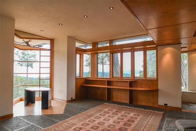3 of 68 - 3326 Port Washington Rd, Pender Island, BC