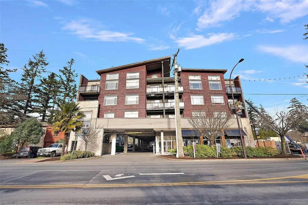 844 Goldstream Ave 403, Langford