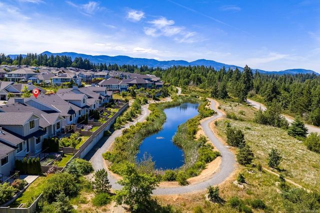 2 of 27 - 4098 Buckstone Rd 107, Courtenay, BC