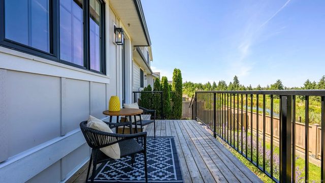 5 of 27 - 4098 Buckstone Rd 107, Courtenay, BC