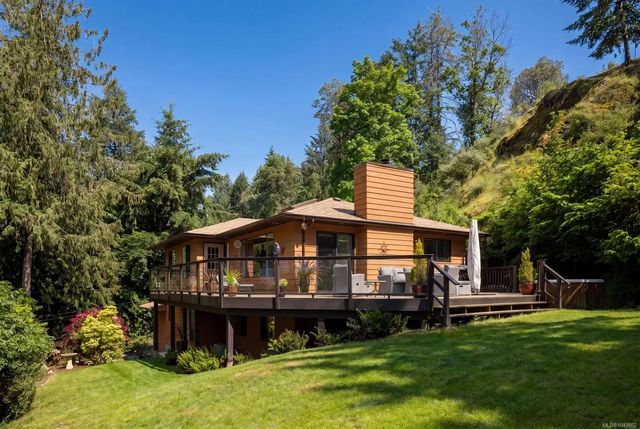 2 of 35 - 7084 Willis Point Rd, Central Saanich, BC