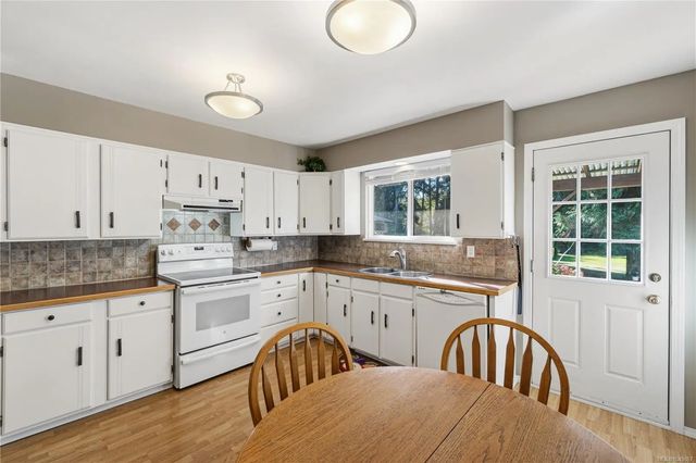 3 of 38 - 1164 Dobler Rd, Parksville, BC