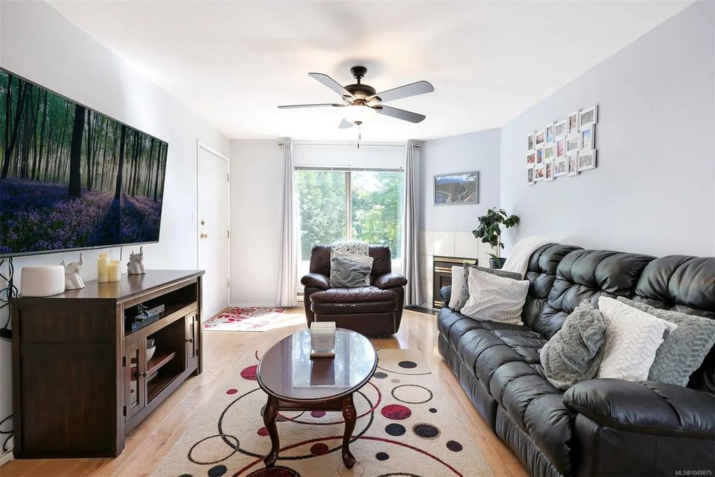 4685 Alderwood Pl 202, Courtenay