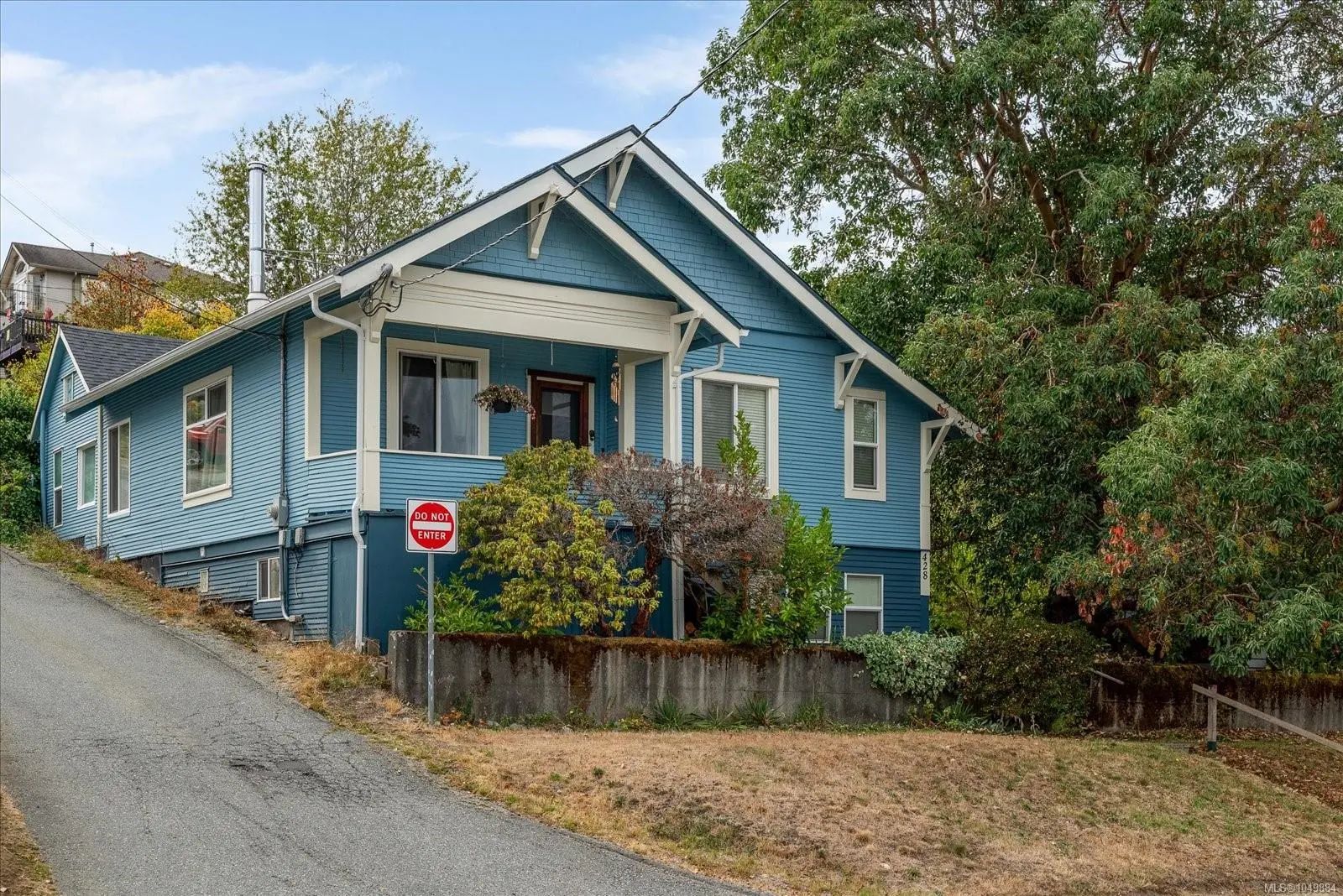 Homes for Sale located at 428 2nd Ave, in the city of Ladysmith, BC V9G 1B8