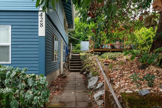 2 of 37 - 428 2nd Ave, Ladysmith, BC