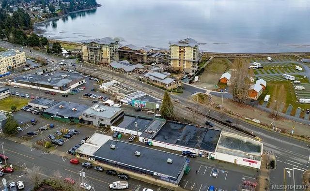 3 of 15 - 142 Morison Ave, Parksville, BC