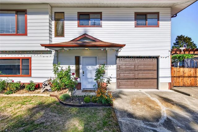 5 of 69 - 1083 26th St, Courtenay, BC