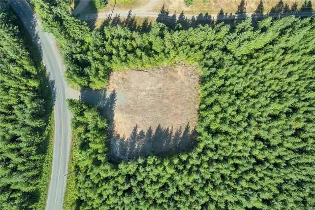 4 of 10 - Lot 1 York Rd, Campbell River, BC
