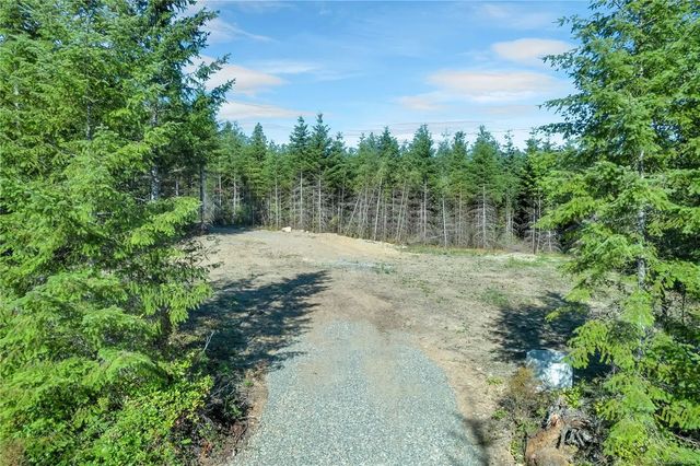 2 of 9 - Lot 6 Chantrelle Way, Campbell River, BC