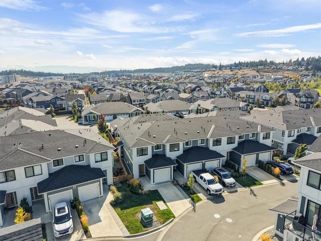 2 of 38 - 255 Caspian Dr 60, Colwood, BC