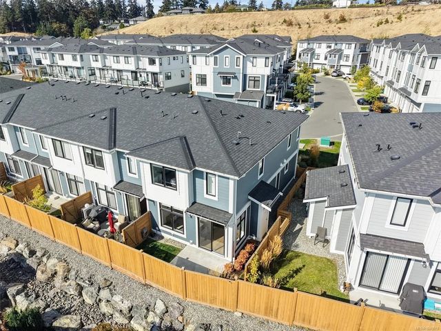 3 of 38 - 255 Caspian Dr 60, Colwood, BC