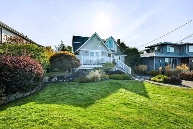 5 of 85 - 1244 Beach Dr, Oak Bay, BC