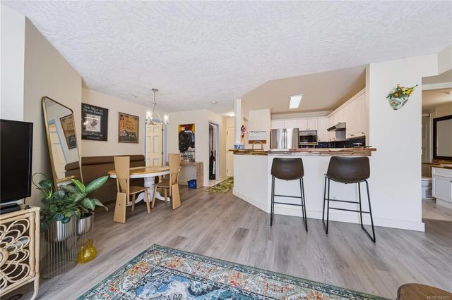 3 of 20 - 4965 Vista View Cres 212, Nanaimo, BC